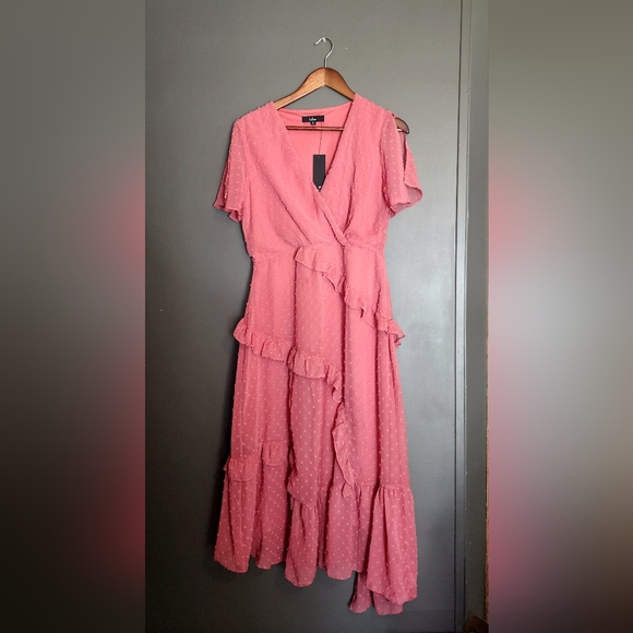 Lulu's next to you ruffle dress NWT swiss dot size medium new with tags - Picture 7 of 13